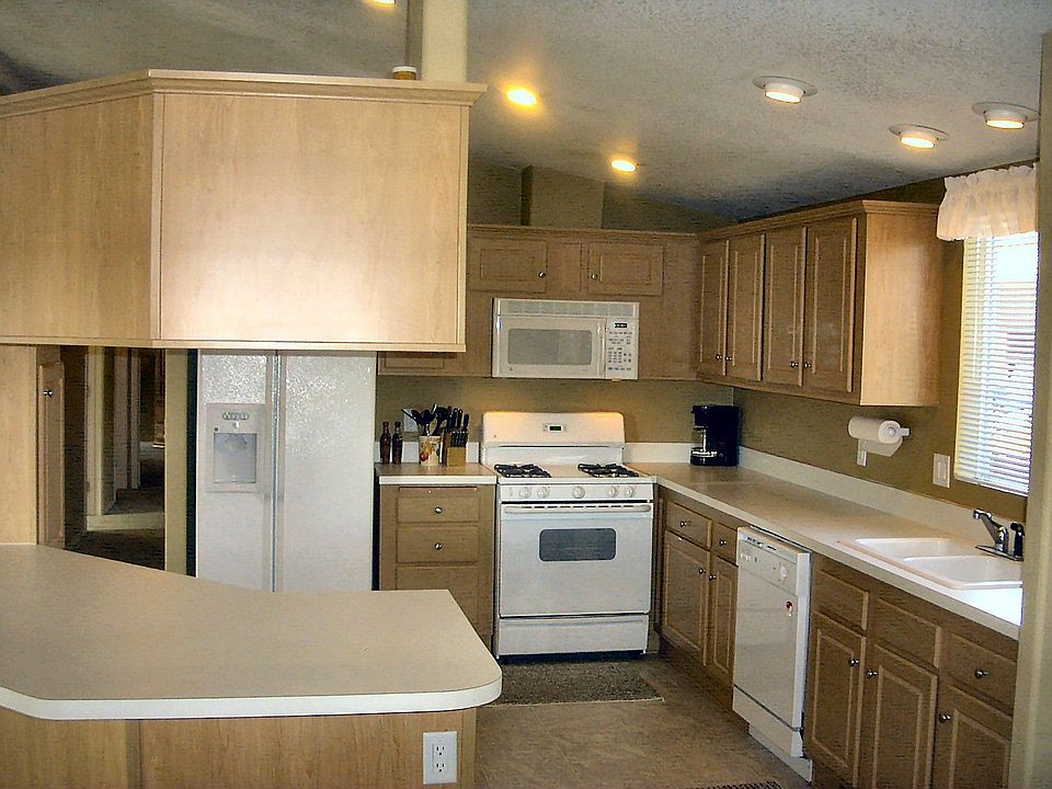 Gourmet Kitchen