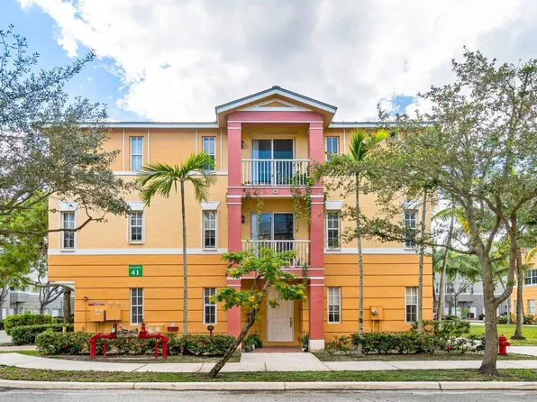 4104 Shoma Drive, Royal Palm Beach, FL 33414