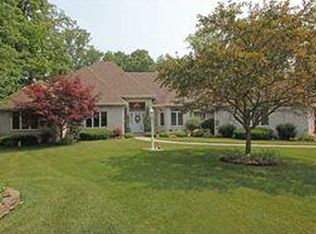 6720 E Vista View Ct, Mooresville, IN