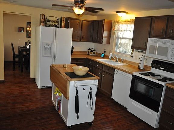 3rd image of 5545 Widgeon Ct