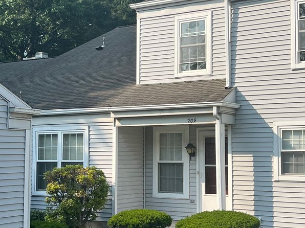 709 Cambridge Ct
