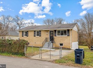 4621 Bromley Ave, Suitland, MD 20746