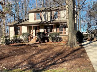 1021 Starkhill Dr, Kernersville, NC 27284