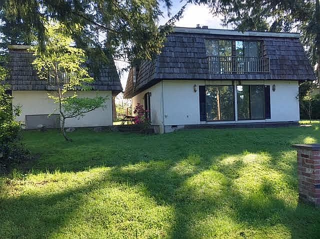 1st image of 233 Mackenzie Dr