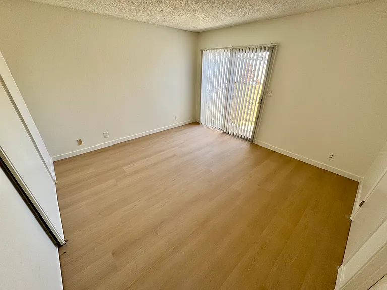 7871 Macdonald Dr #4 — Photo 6