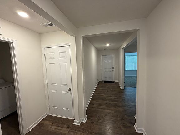 5th image of 231 Ambernic Way