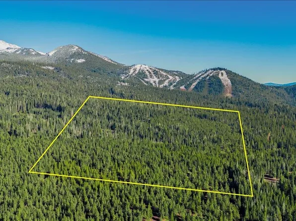 Wagon Camp Rd, Mount Shasta, CA 96067