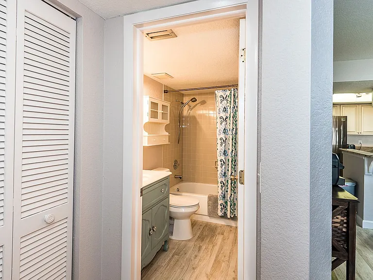 2601 W Marion Ave #47A — Photo 36