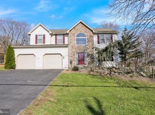 3043 Van Reed Rd, Sinking Spring, PA 19608