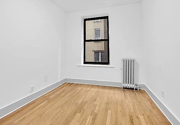 2nd image of 610 W 141st St APT 5A