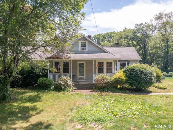 193 Old Colchester Road, Waterford, CT 06375