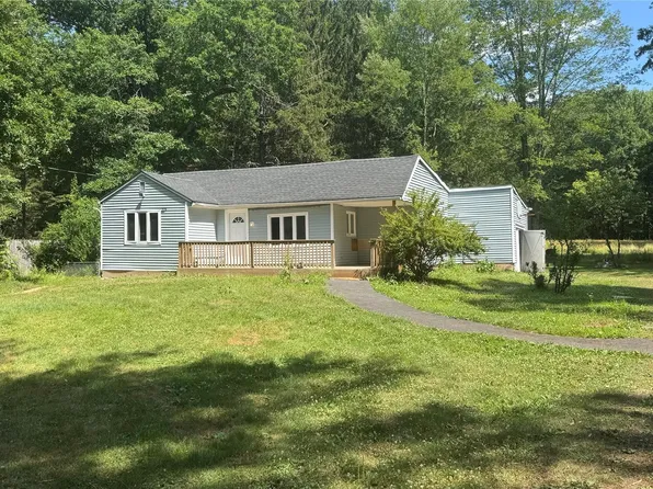 328 Stone School House Road, Bloomingburg, NY 12721