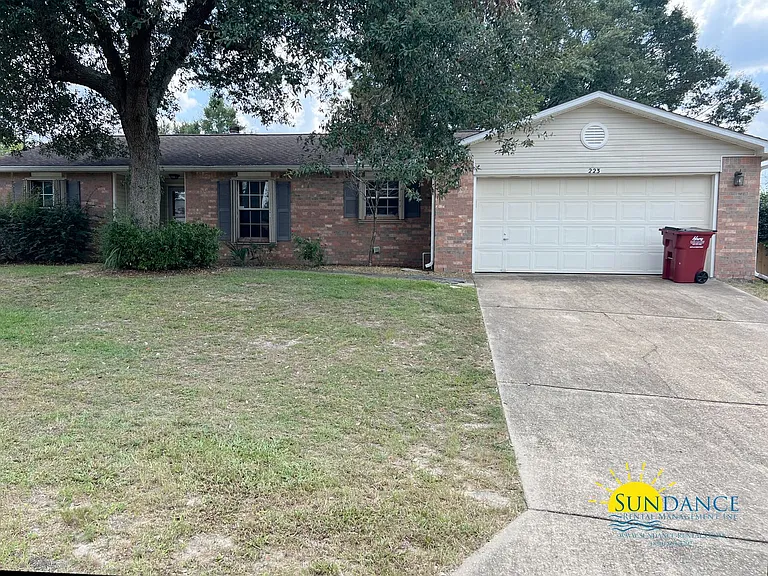 223 Westview Dr — Photo 26