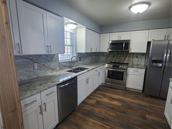 3rd image of 1706 Belleair Forest Dr APT 246