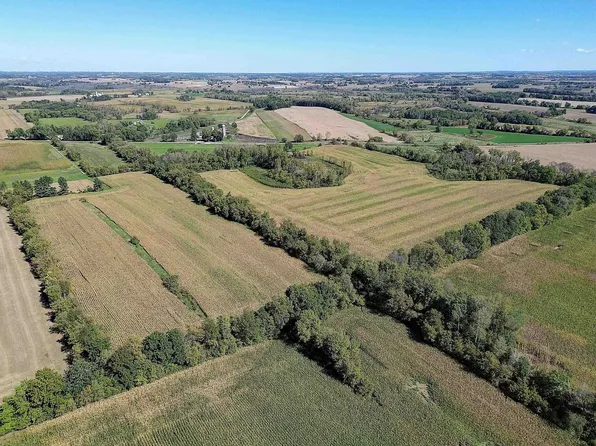 Fairwood Rd, Reeseville, WI 53579