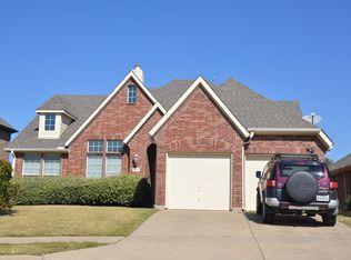 613 Crockett Dr, Lavon, TX 75166