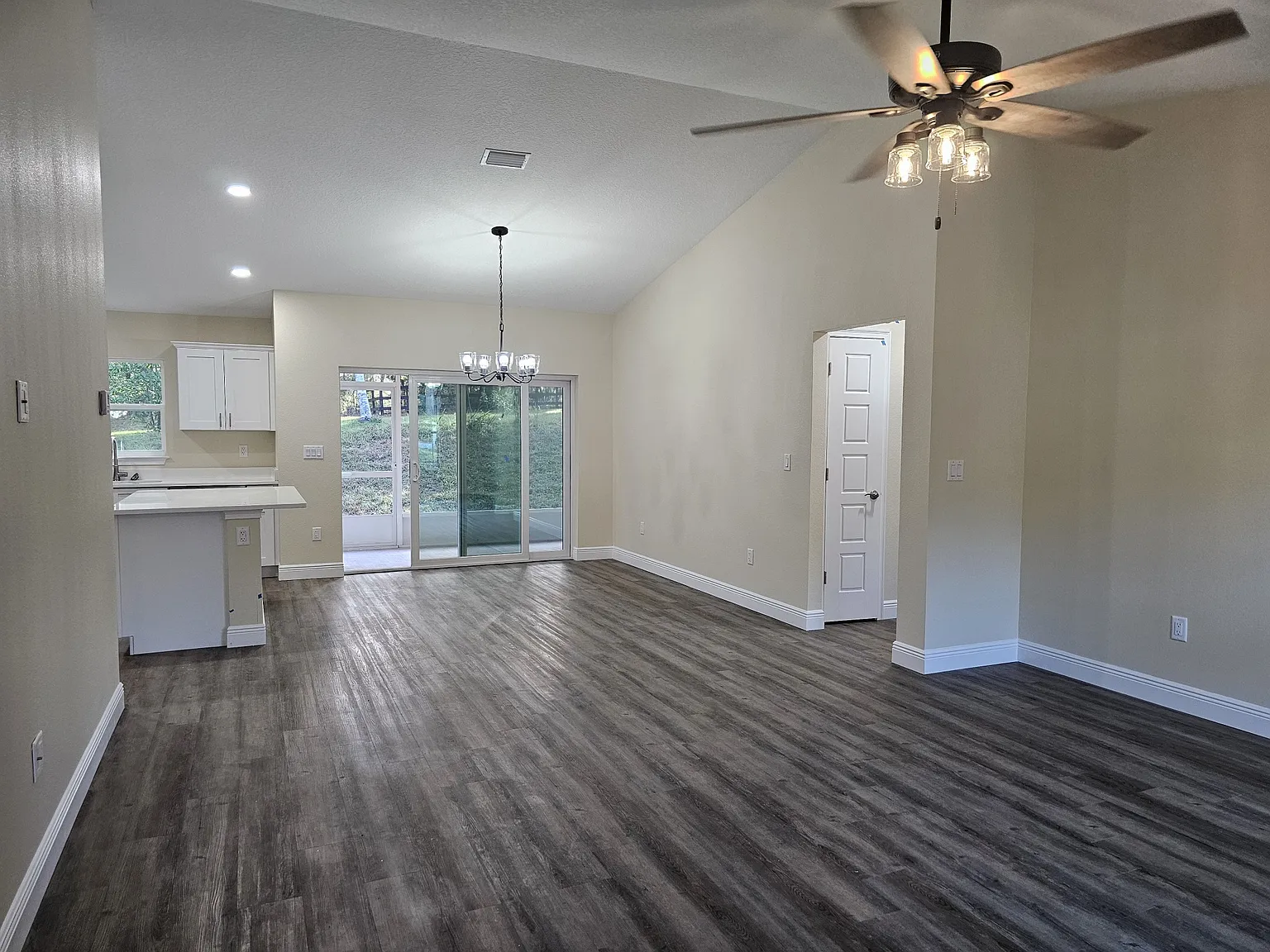 11661 North Kenlake Circle - 1 — Photo 3
