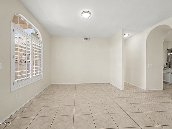 5th image of 4136 W LAREDO Street