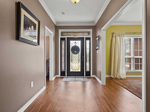 4th image of 6162 Juniper Dr