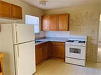 1703 Smith Dr — Photo 3