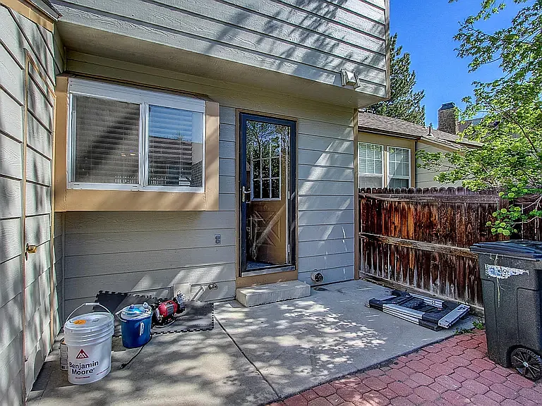 1227 S Flower Cir #E — Photo 8