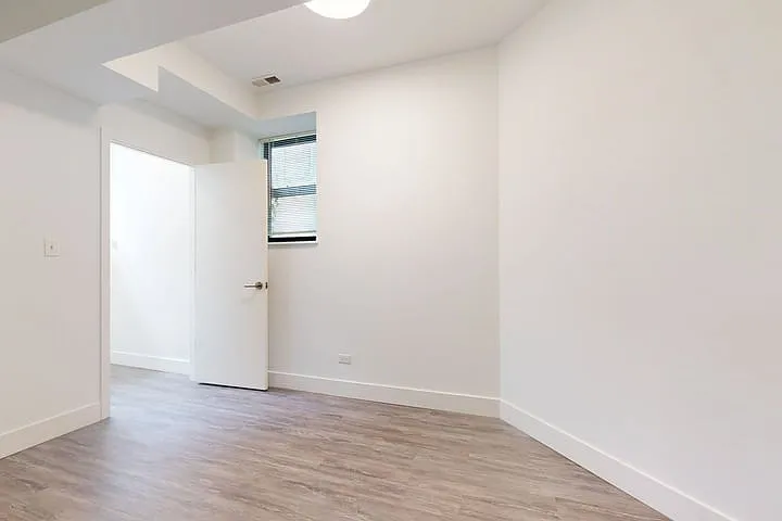 5474-5480 S. Hyde Park Boulevard — Photo 87