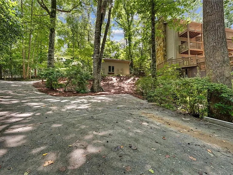 570 Idlewood Dr NW — Photo 38