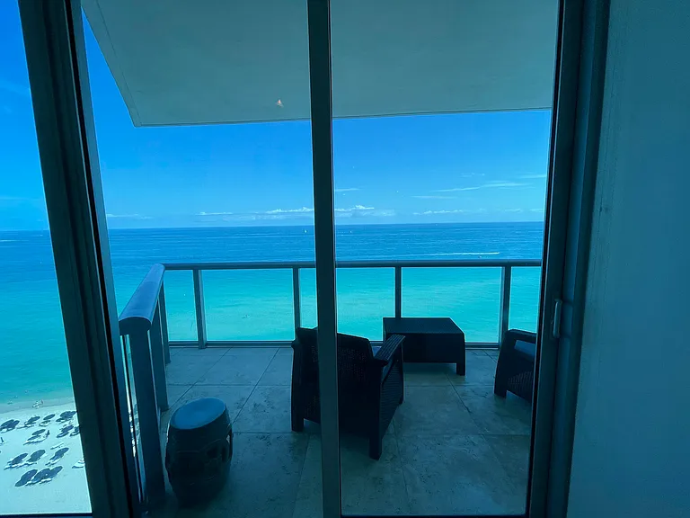 17001 Collins Ave #1806 — Photo 7