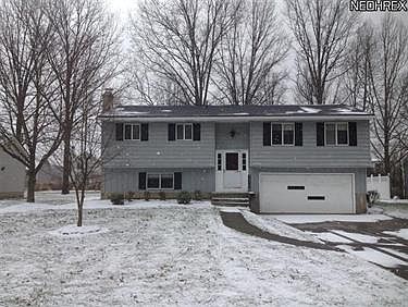 1st image of 26265 Hickory Ln