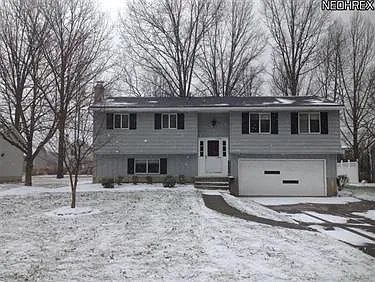 26265 Hickory Ln photo 1
