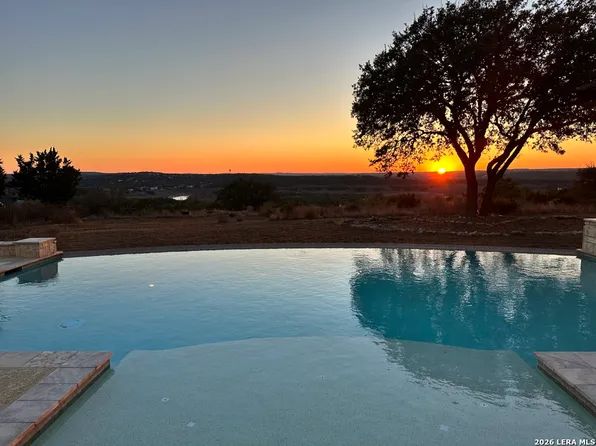 1030 Mystic Pkwy, Spring Branch, TX 78070