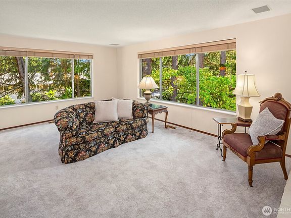 3rd image of 344 S 183rd Street