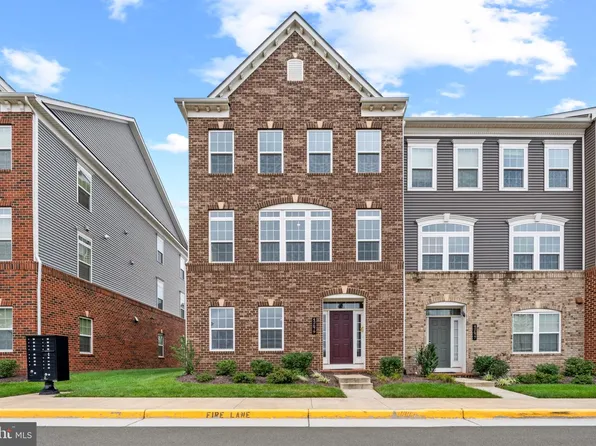 42679 Asgard Ter, Sterling, VA 20166