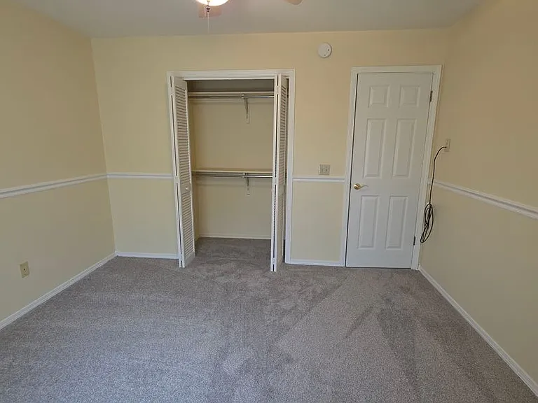 604 Cricket Cv — Photo 9