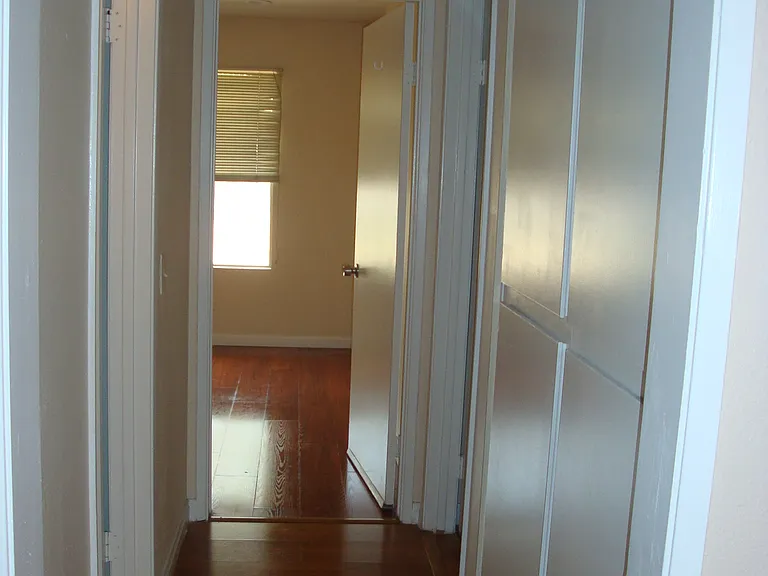 1056 S Idaho St — Photo 11