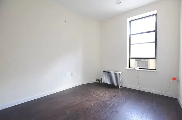 Rented by Corcoran | media 14