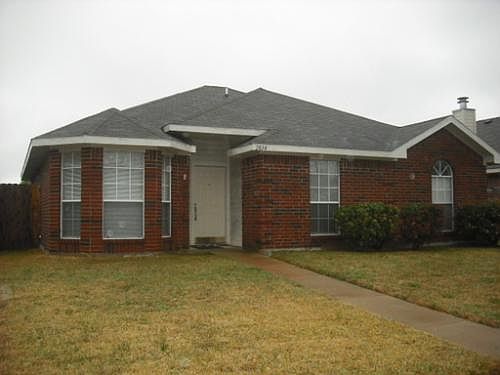 1st image of 2834 Saint Thomas Ln