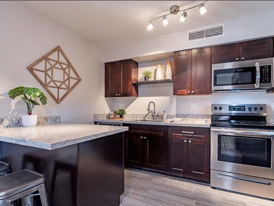 1st image of 222 N San Jose