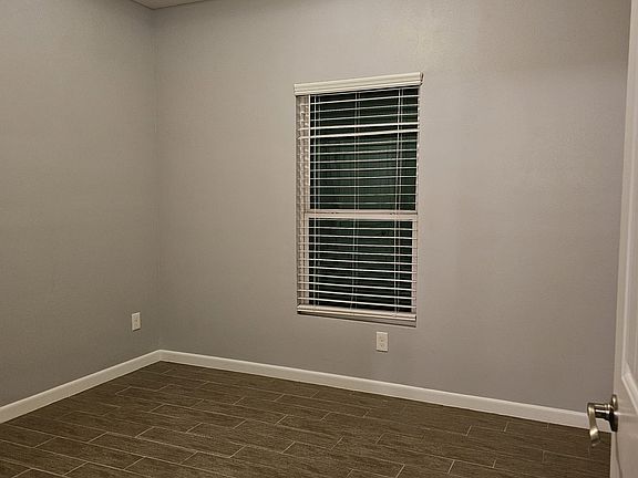 4th image of 5651 Buckeye Ct