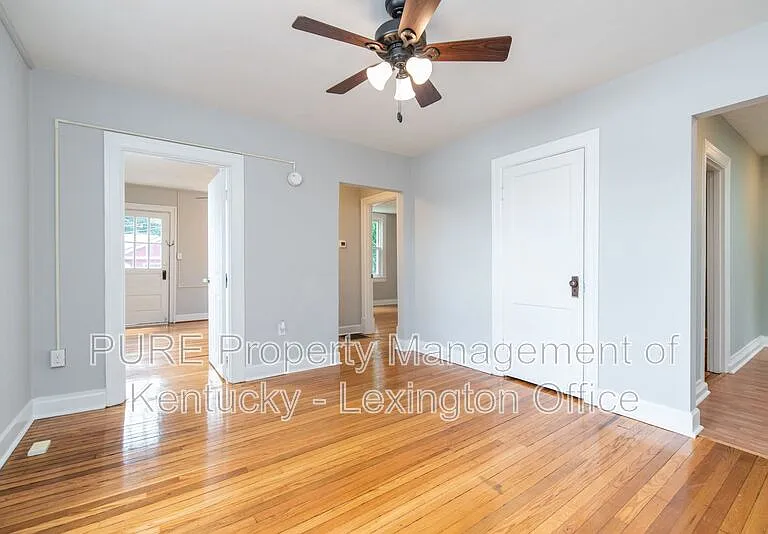 720 E Main St #2 — Photo 5