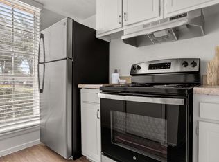 Chevy Chase Apartments, Austin, TX 78752