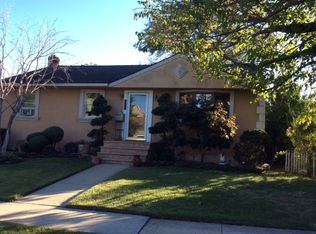 527 Pearl St, Oceanside, NY 11572