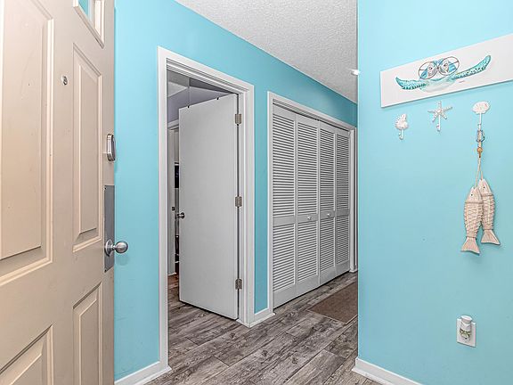3rd image of 201 Westleton Dr. #10G