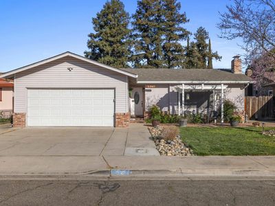 2241 Rochelle Ave, Turlock, CA, 95382