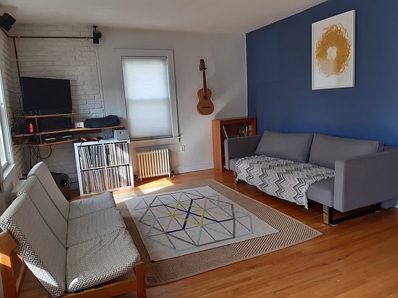 5th image of 13 Lapointe St