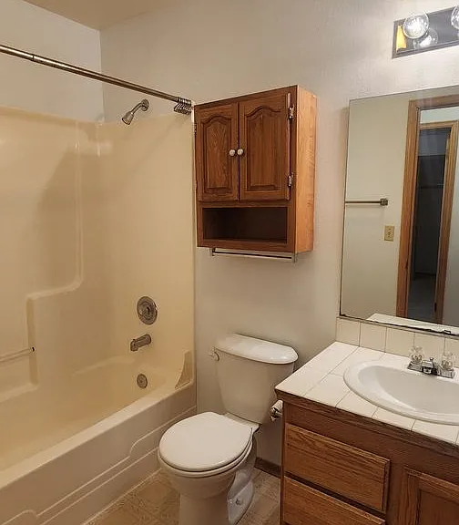 2330 Adkins Ct — Photo 20