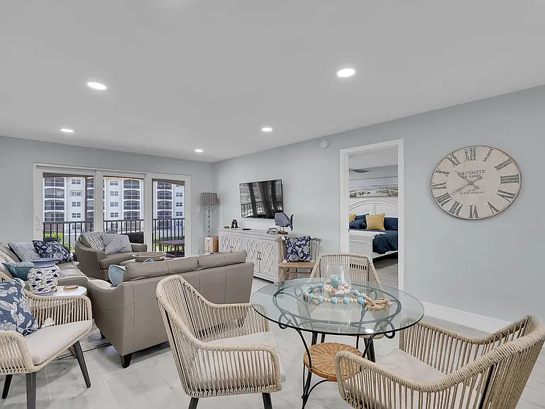 2871 N Ocean Blvd #M338 — Photo 13