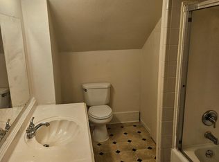 232 Beebe Ave, Elyria, OH 44035