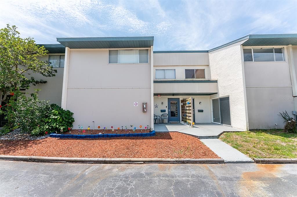 1026 Longfellow Ct #1026, Sarasota, FL 34243 | MLS #A4572495 | Zillow
