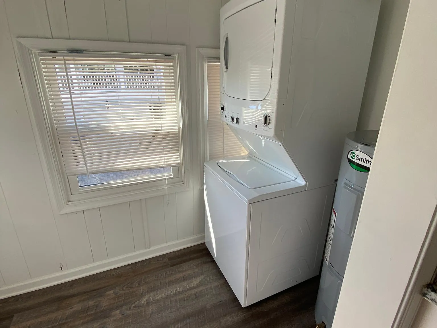 1 bed, 770 sqft, $1,600 — Photo 2